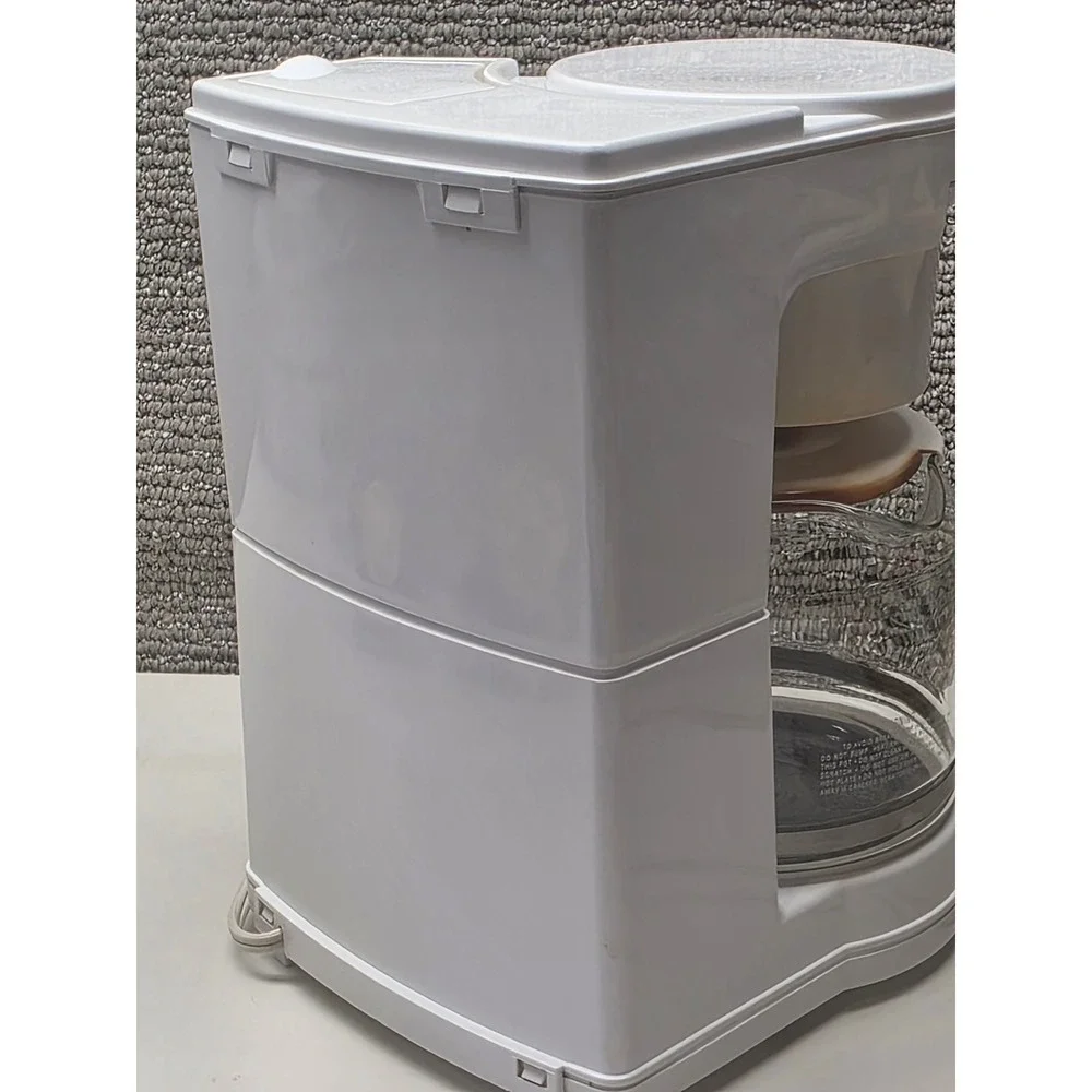 West Bend QuikDrip‎ 10 Cup Automatic Drip Coffee Maker White Glass Carafe 850W